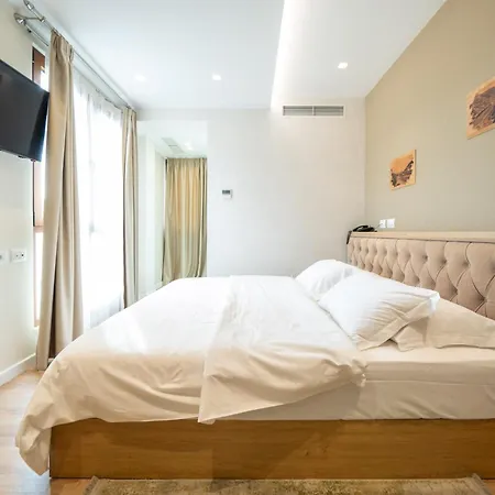 Merko Hotel 4*
